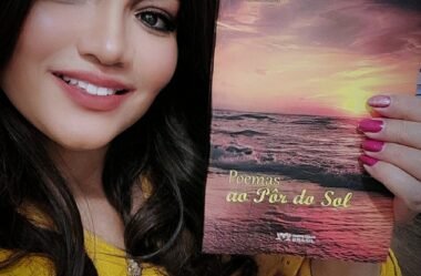 WANDA ROP PARTICIPA DA ANTOLOGIA E RECEBE O LIVRO “POEMAS AO PÔR DO SOL”, ANTOLOGIA ORGANIZADA PELA POETISA NAUZA LUZA. EDITAL ANTOLOGIAS BRASIL