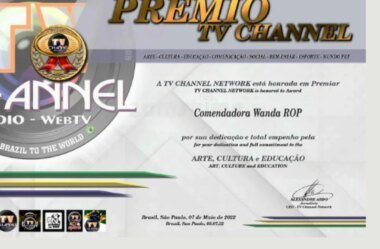 Wanda Rop, escritora e poetisa, recebe o receber o PRÊMIO  TV CHANNEL NETWORK